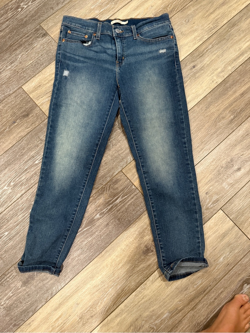 Levi's Medium Wash Boyfriend Jeans in Blue